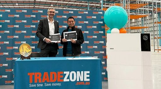 SAJ Electric i Tradezone nawiązują strategiczną współpracę
